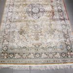 657 2280 ORIENTAL RUG